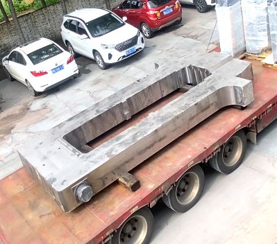 如何判斷軋機(jī)牌坊是否需要更換？關(guān)鍵檢測(cè)指標(biāo)——騰飛鑄鋼告訴你！